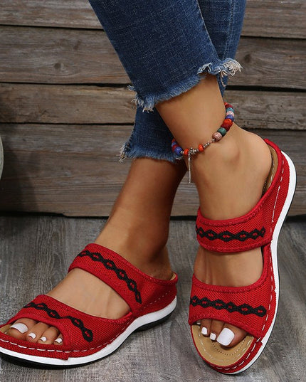 Stylish Wedge Cutout Comfortable Flat Slippers - Libiyi